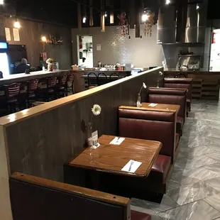 sushi and sashimi, interior
