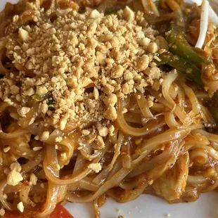 Spicy Pad Thai with Chicken