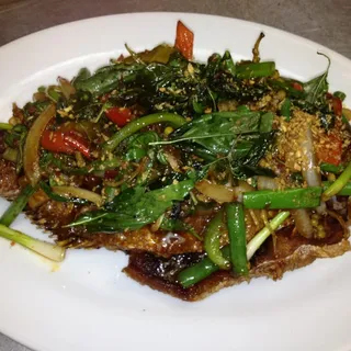 C6. Fried Whole Tilapia