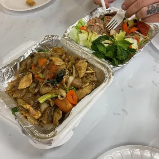 Drunken noodles and spicy beef salad