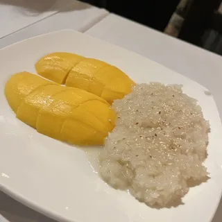 Sticky Rice with Mango