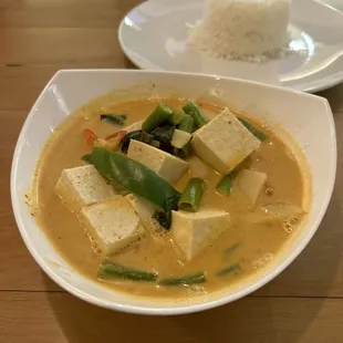 Red Curry with steamed tofu