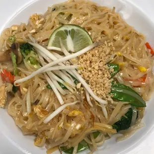 Pad Thai! YUMMM!