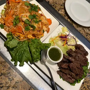 Shrimp pad Thai and crying tiger