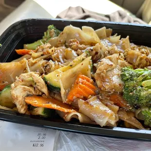pad see ew with level 5 spice