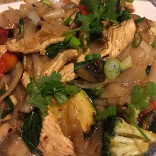 Spicy Basil Noodle