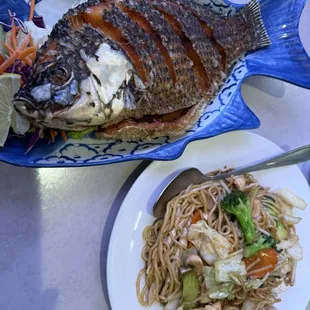 Fried Whole Fish  and   Chow Mein