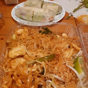 Pad thai chicken and salad rolls.