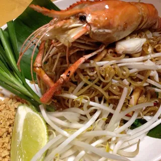 39. Pad Thai Ra Yong