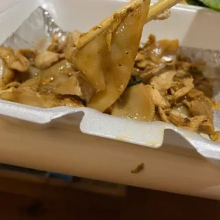 34. Pad See Ew Lunch