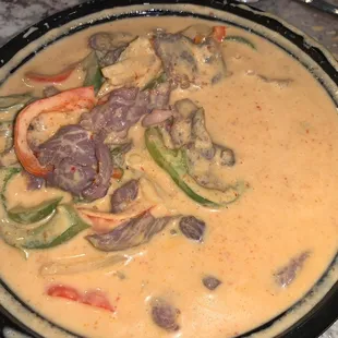 Red curry beef