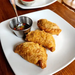 Curry puff