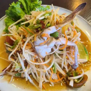 Papaya salad with blue crab
