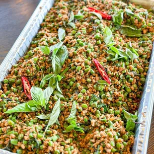 SPICY BASIL WITH GROUND CHICKEN