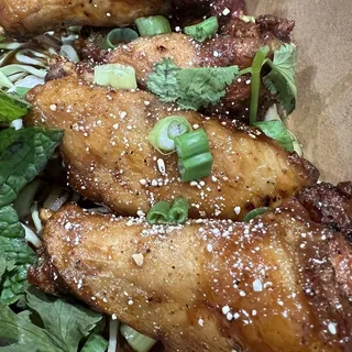 Fried Chicken Wings with Crispy Herbs