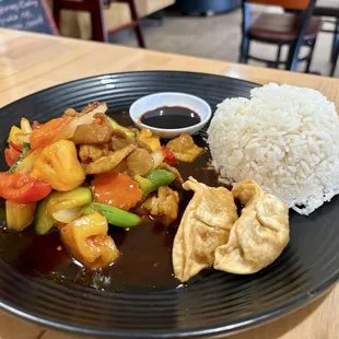 Sweet and sour pork lunch special