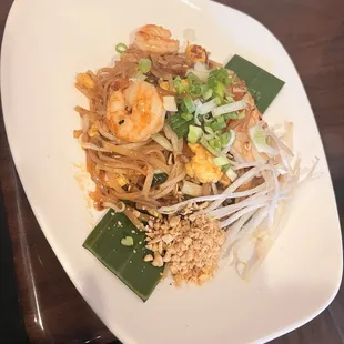 E 10. TH Pad Thai Noodle
