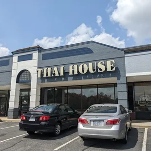 Thai House At Tower Place, Charlotte