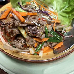 Beef salad 4/5 pepper rating!