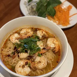 Tom Yum Noodle