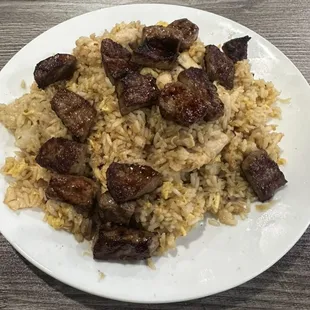 Garlic Butter Fried Rice w/ Beef &amp; Chicken