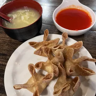 Crab cheese wonton