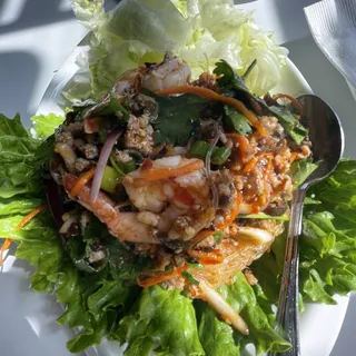Yum Woonsen Salad