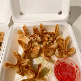 8 Crab Rangoon