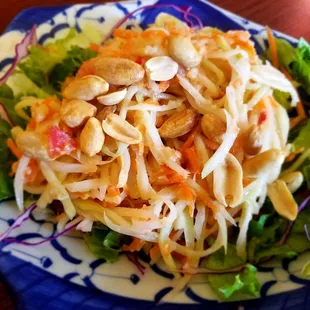 &quot;Som Tom&quot; Thai Papaya Salad!