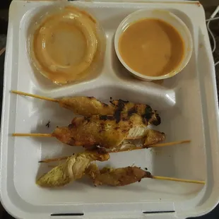 Tiny portion of satay, could only eat one piece.