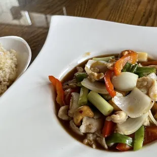 Cashew Chicken