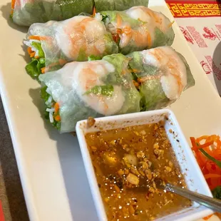 Salad rolls with shrimp &amp; peanut sauce.