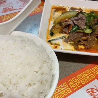 C3. Spicy Creamy Panang Dinner