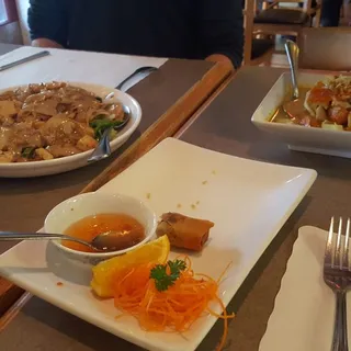 N1. Pad Thai Dinner