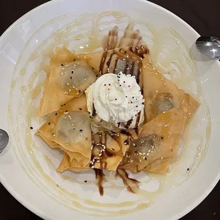 Fried banana and icecream