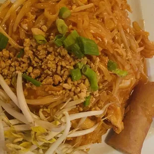 Chicken pad Thai