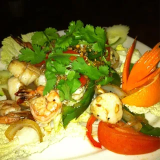 #30 Garlic Prawn & S