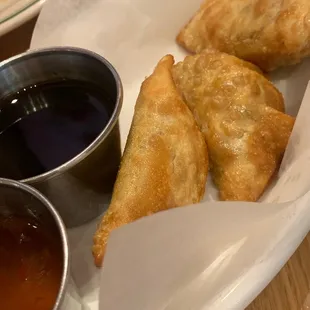 Shrimp pot stickers
