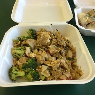 Number 10 on the menu, also called Drunken Noodles