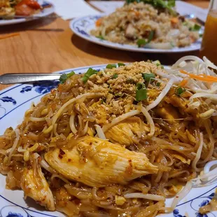 Pad thai.