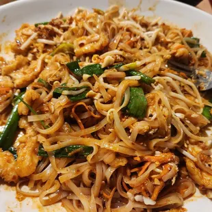 Chicken pad thai