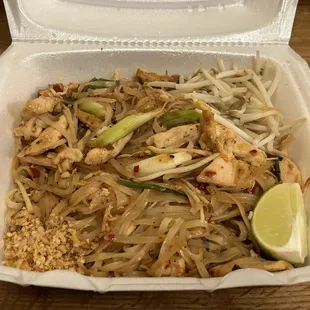 Chicken Pad Thai