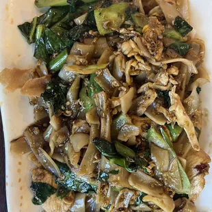 Pad See Ew with chicken