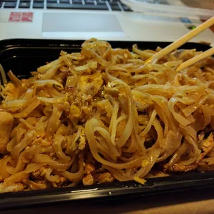 Pad thai