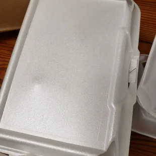 Vented styrofoam containers