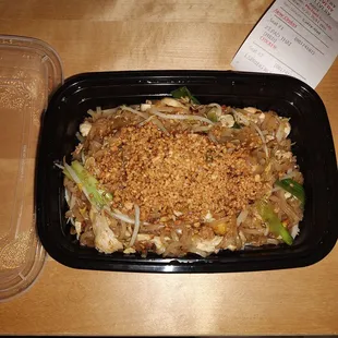 pad Thai with chicken