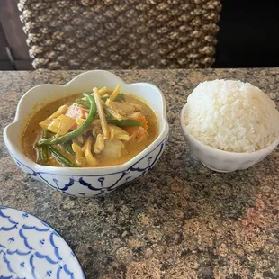 Yellow curry