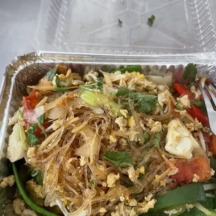Takeout pad woon sen