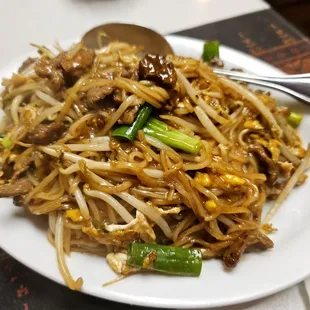Dinner@Thai Issan Cuisine; 11/4/2023. Pad Thai Noodles w/Beef &amp; crushed peanuts Sprinkled on top.So yummy!I never order it Spicy, A&apos;ole way.