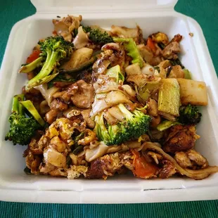 Pad Kee Mao gai